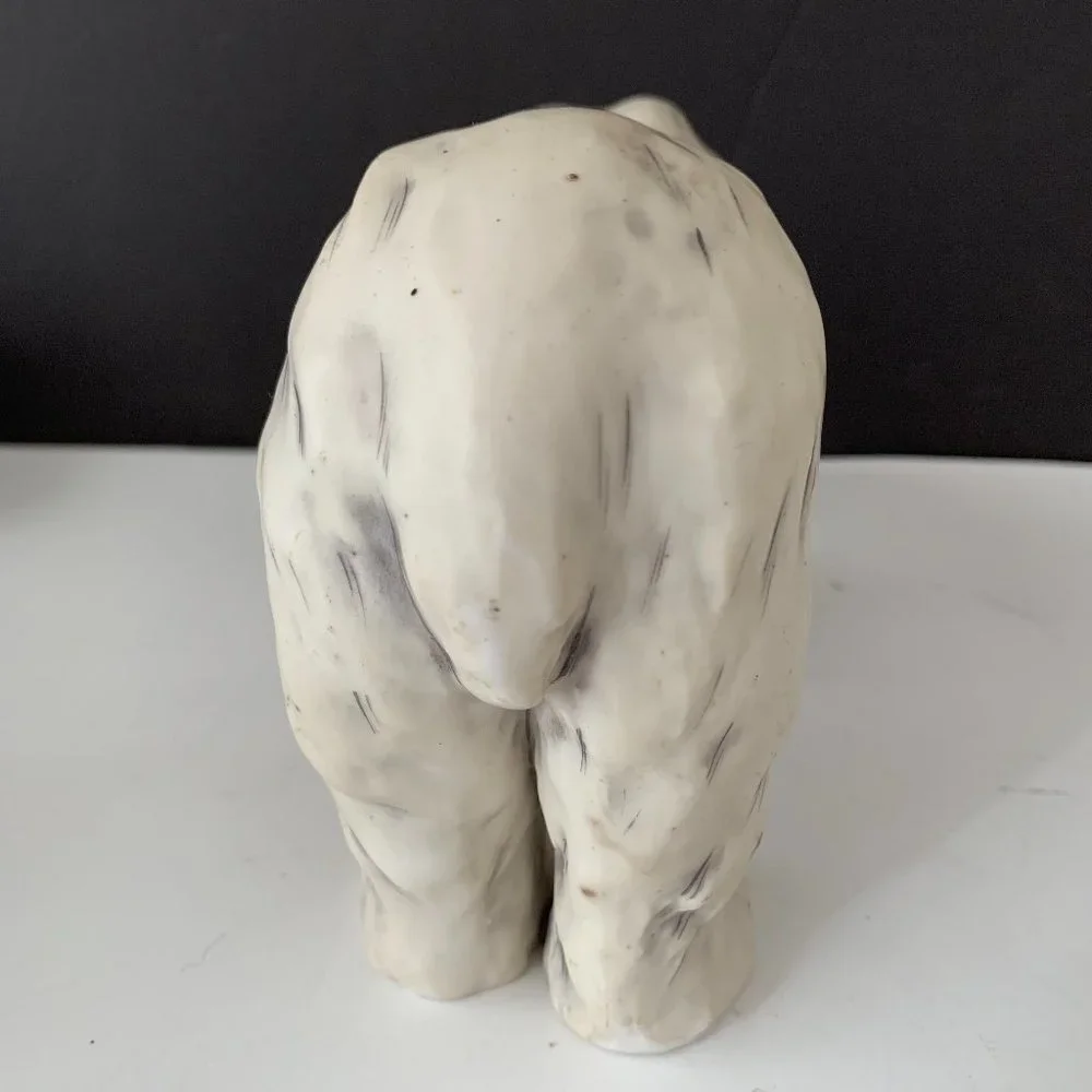 VINTAGE CERAMIC Polar Bear Figurine - Picture 4 of 8